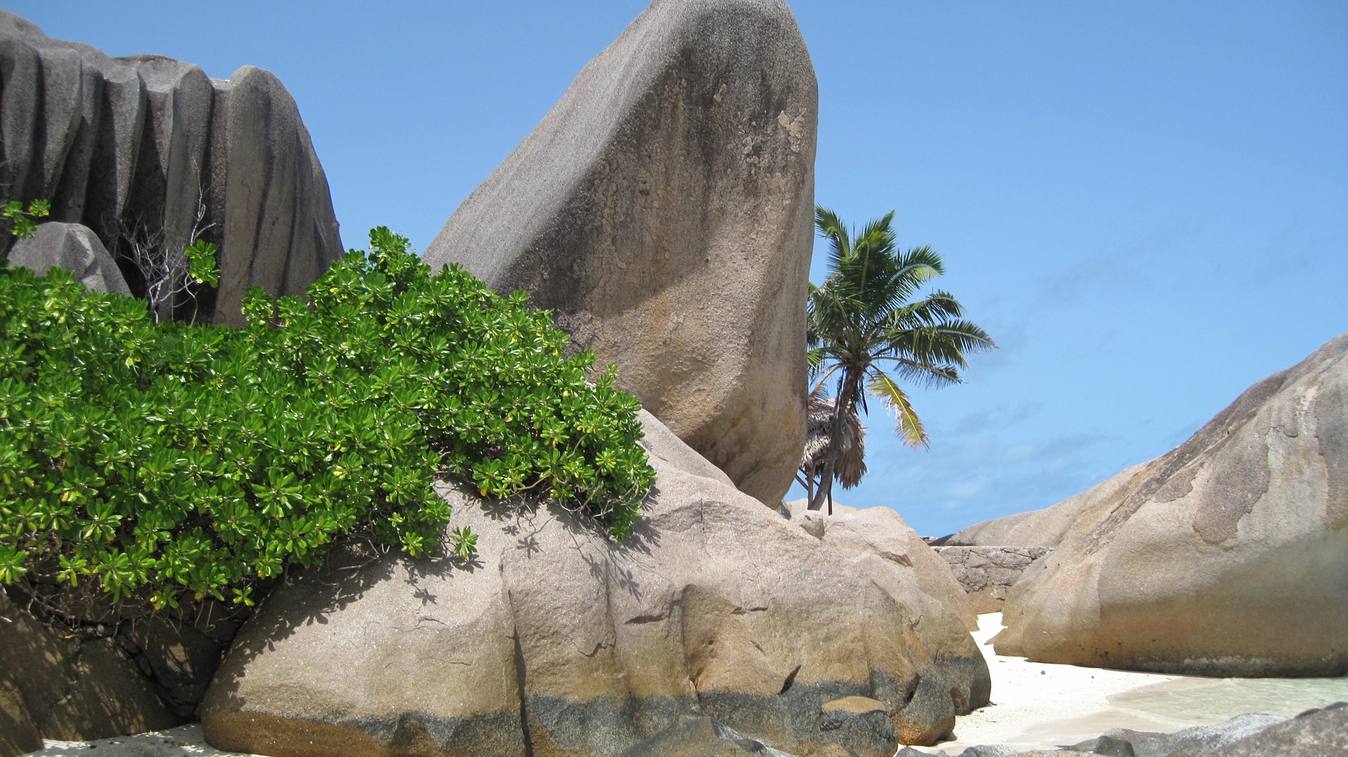 seychelles-795230_1920